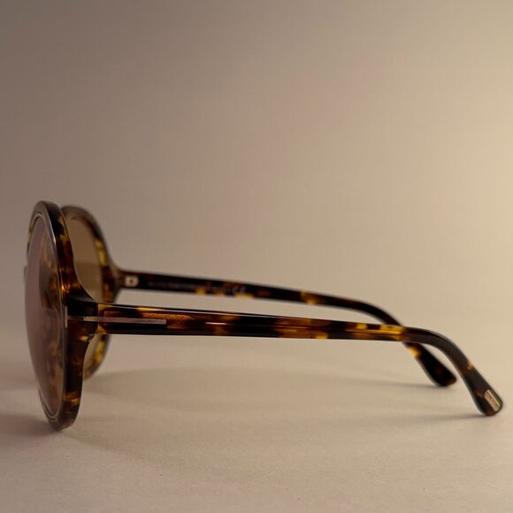 TOM FORD CARRIE SUNGLASSES IN TURTOISE SHELL main image 5